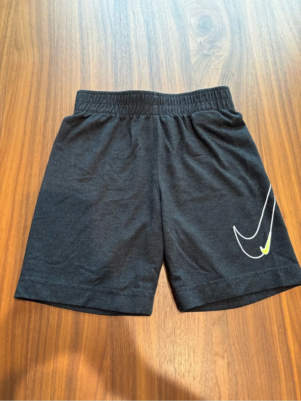 Boys shorts Bundle 4-5yrs